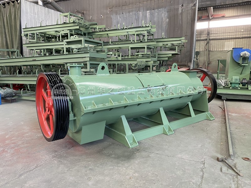 新型有機(jī)肥造粒機(jī)優(yōu)勢(shì)與特點(diǎn)有哪些？